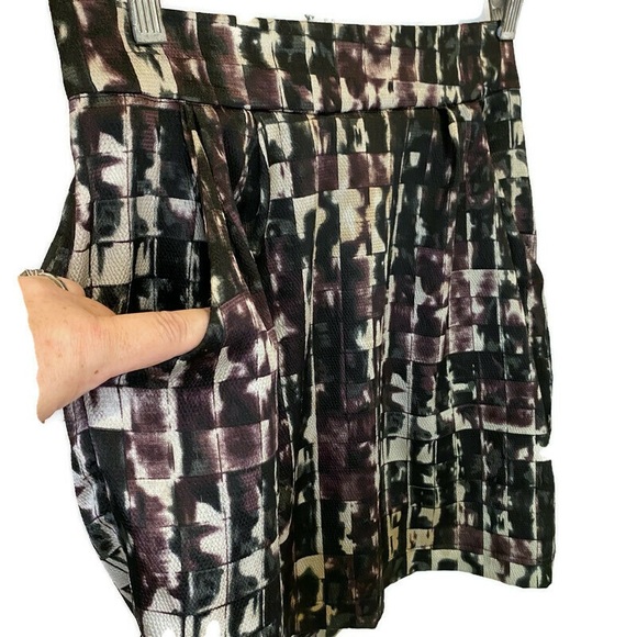 **SOLD** EUC Lush brand mini skirt w pockets - S - Picture 4 of 11